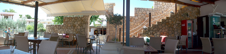 Kelari Pool Bar, Pefkos