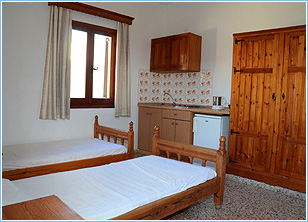 Villa Chrissa, Apartment & Studios Pefkos