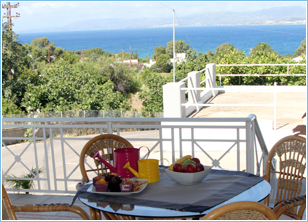 George Beach Studios & Villas, Pefkos