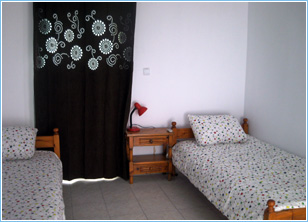 Jean Bedroom, Pefkos