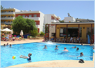 Stella Hotel & Apartments, Pefkos