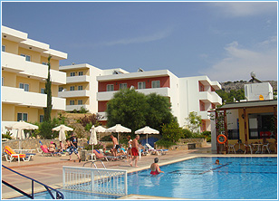 Stella Hotel & Apartments, Pefkos