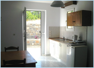 Vangela Kitchen (Vine), Pefkos